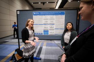 Psychology doctoral student Samantha Malone and pre-pharmacy undergrad Emily Punzal