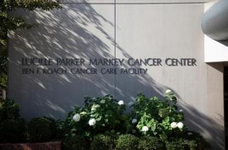 Picture of Markey Cancer Center sign