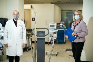 Photo of Dr. Richard Greenberg and Linda Rice, director of Clinical Operations for the UK Center for Clinical and Translational Science